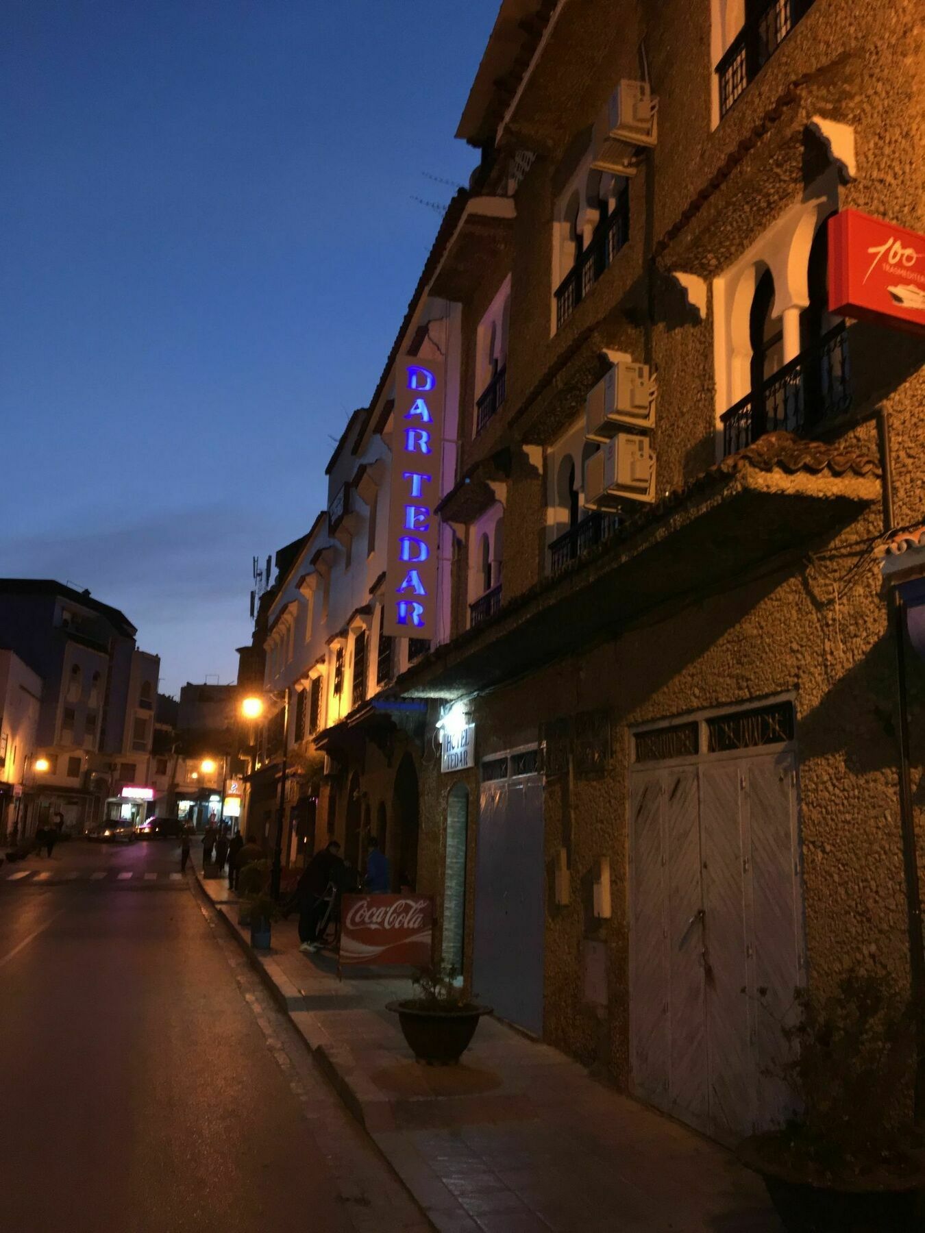Hotel Tedar Чефчауен Екстериор снимка